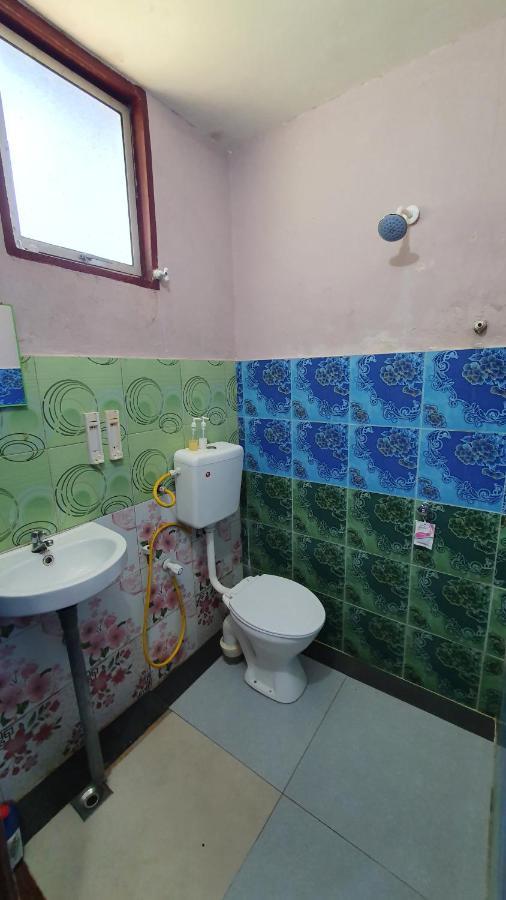 Chalet Kampong Semawar Куала Кангсар Екстериор снимка