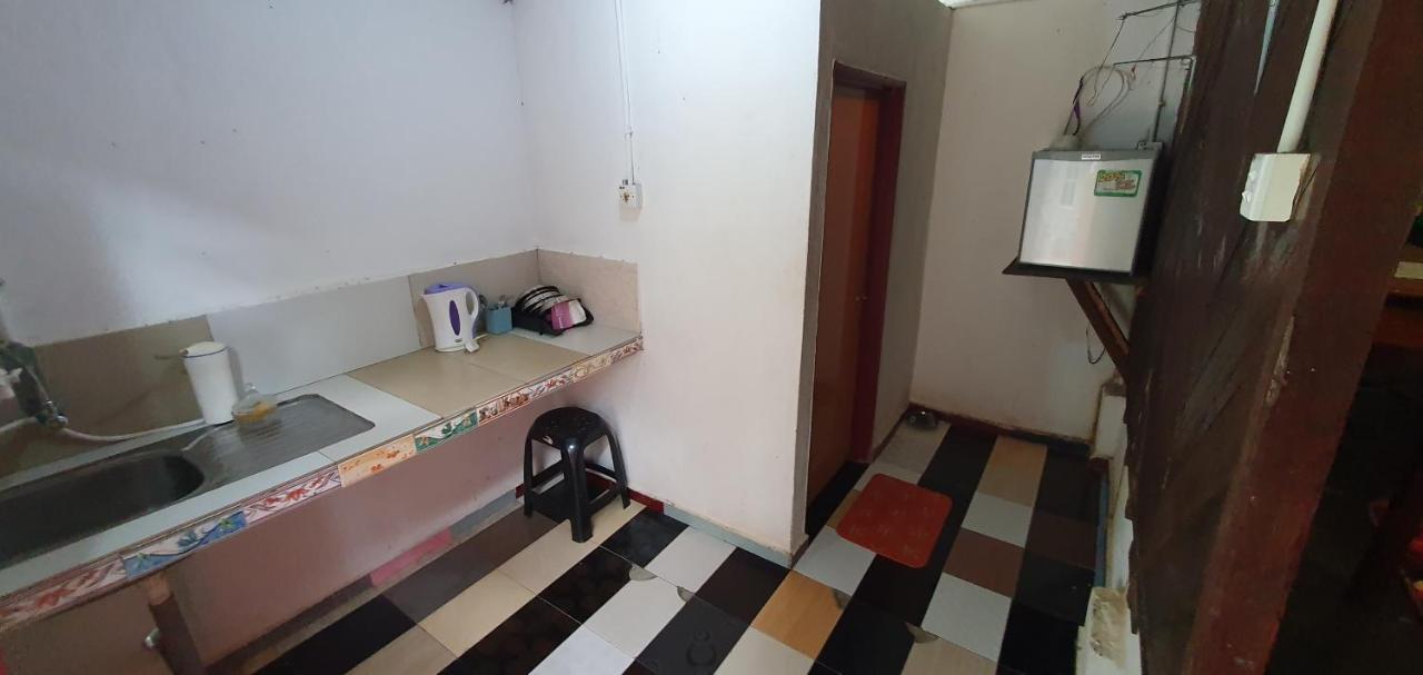 Chalet Kampong Semawar Куала Кангсар Екстериор снимка