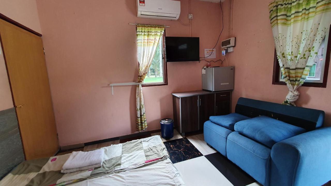 Chalet Kampong Semawar Куала Кангсар Екстериор снимка