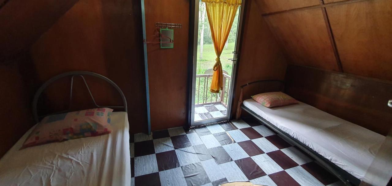 Chalet Kampong Semawar Куала Кангсар Екстериор снимка