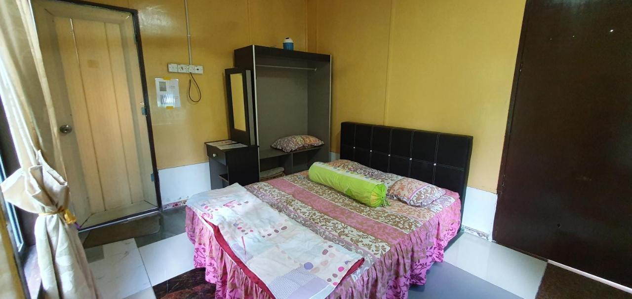 Chalet Kampong Semawar Куала Кангсар Екстериор снимка