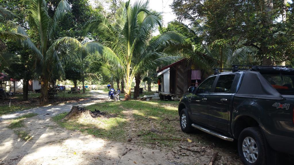 Chalet Kampong Semawar Куала Кангсар Екстериор снимка
